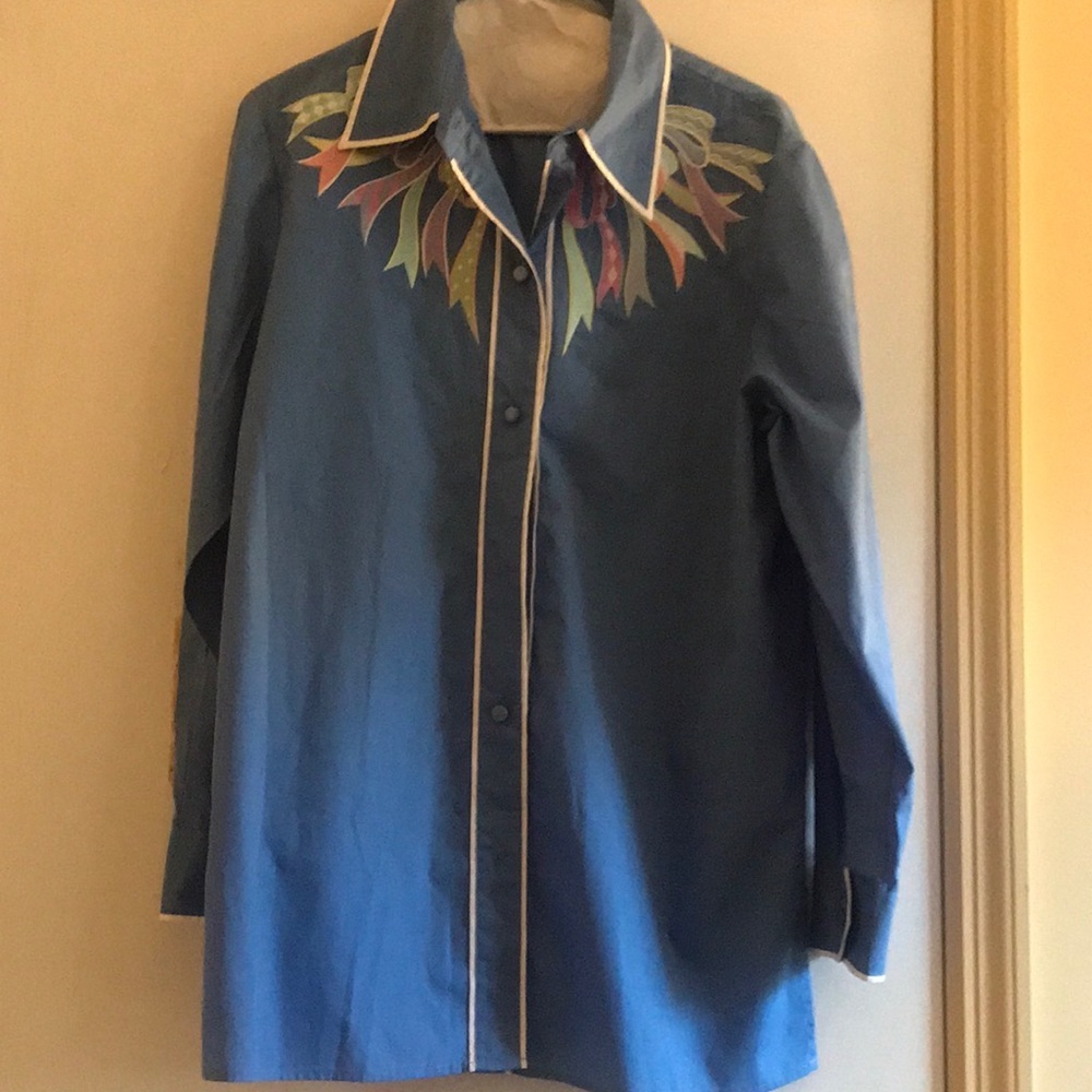 Bob Mackie Wearable Art. Women’s Size Small. Very good condition.